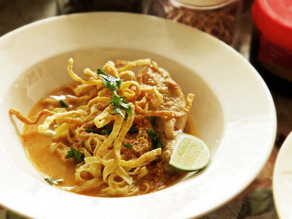 Northern Curry Noodles (Khao Soi)