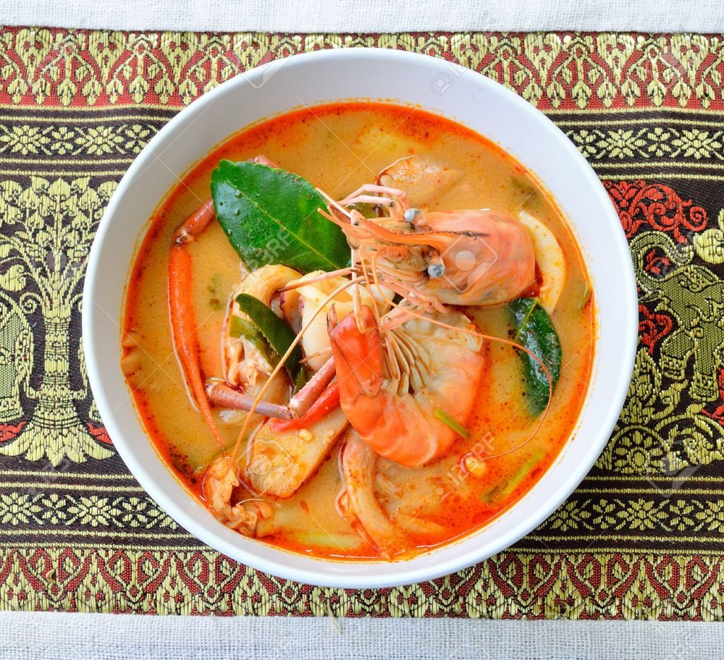 Spicy Thai Soup With Shrimp 1024x934 