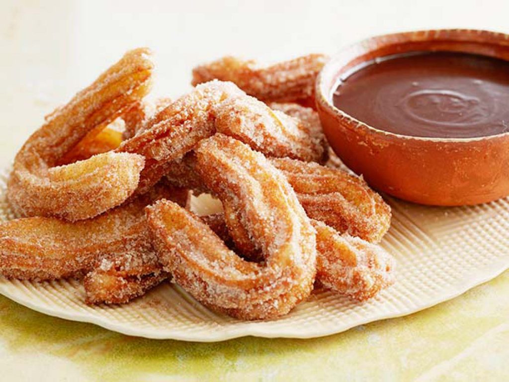 tasty-mexican-churros-recipe-food-you-should-try