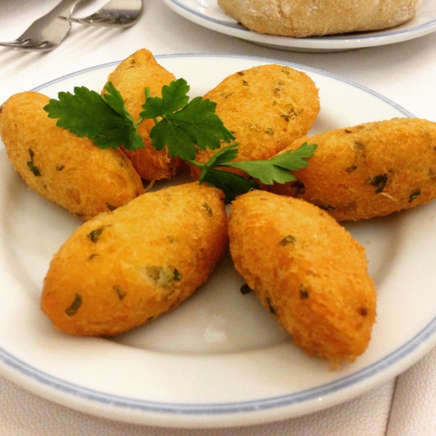 Pastéis de bacalhau