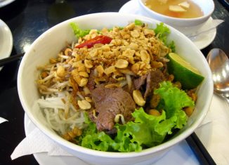 Bun bo nam bo