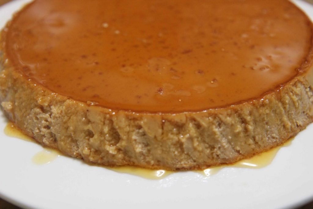 Flan de guayaba