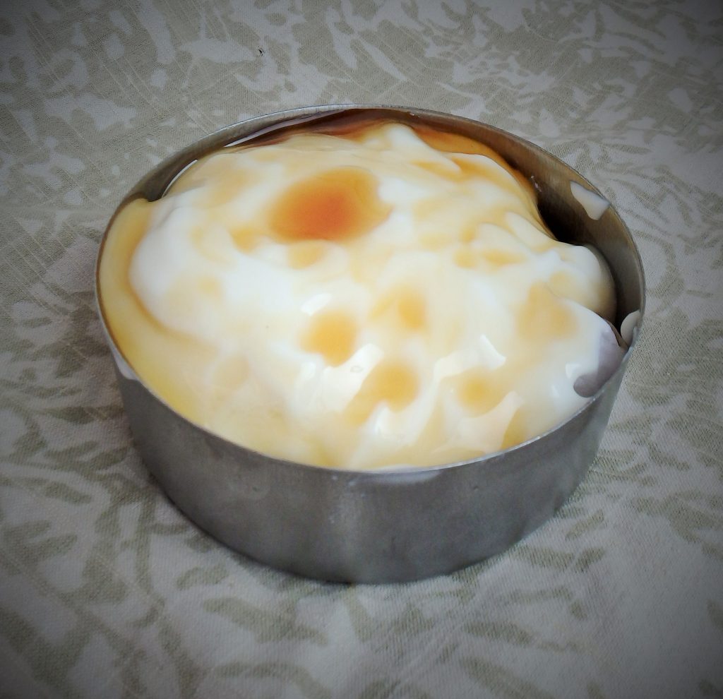 Full Cream Curd and Sweet Syrup