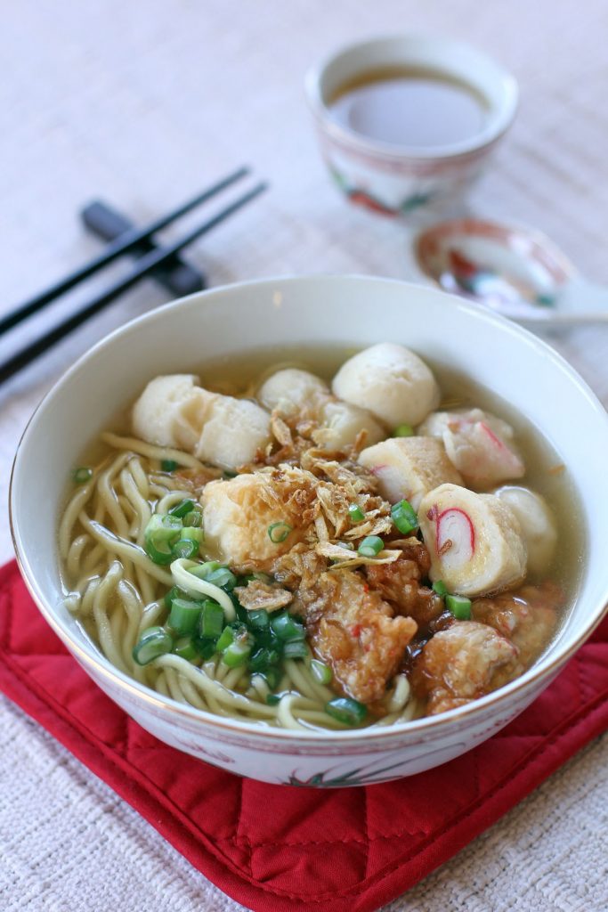 Fish ball noodles