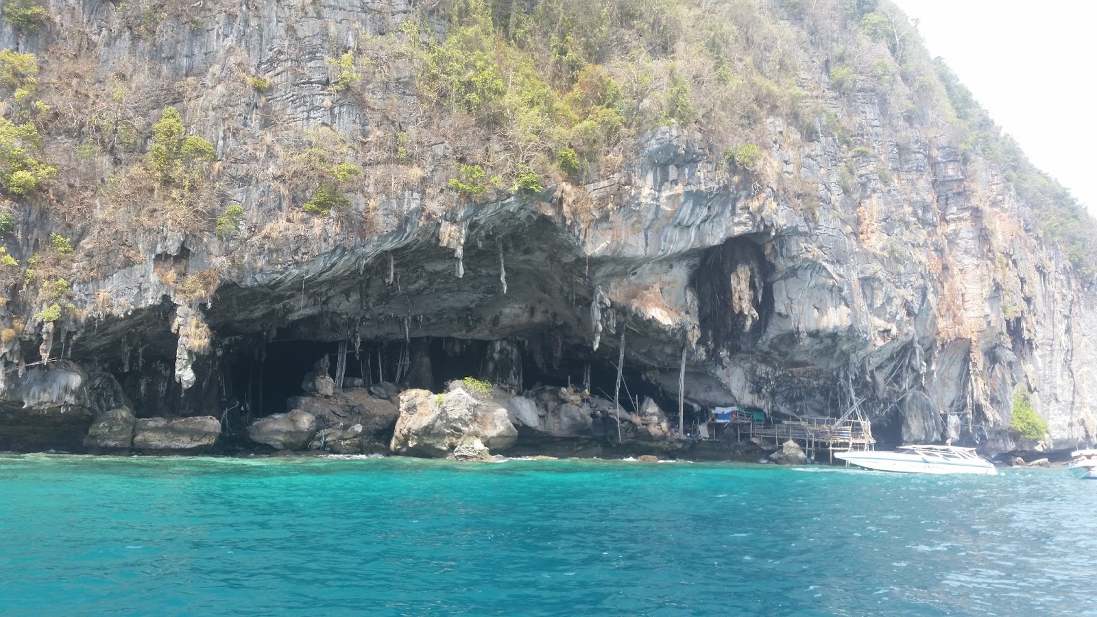 Limestone cliffs and turquoise water in the Phi Phi islands, Thailand